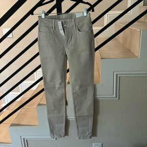 White House black market pants